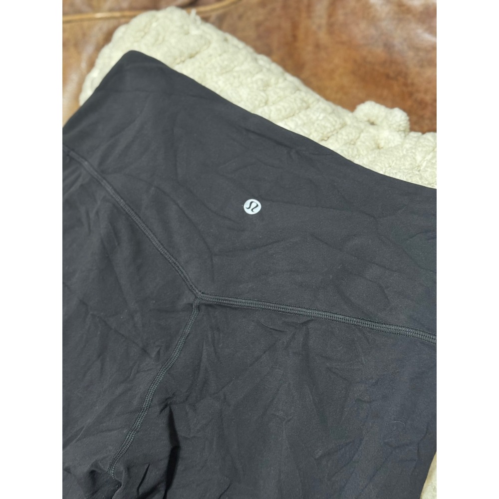 Lululemon Leggings Size 10 - Black Align High Rise 25" - Women's